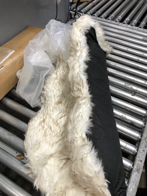 Photo 1 of Paw Brands White PupRug Faux Fur Orthopedic Dog Bed, 40" L X 25" W
