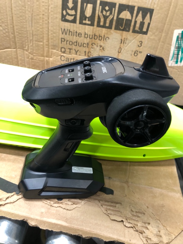 Photo 1 of Cheerwing 22" Large RC Racing Boats, Brushless Remote Control Boat 40 Km/h with LED Lights High Speed for Adults and Kids
