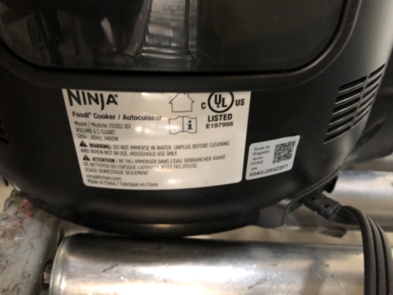 Photo 4 of Ninja - Foodi 11-in-1 6.5-qt Pro Pressure Cooker + Air Fryer with Stainless finish, FD302 - Stainless Steel
