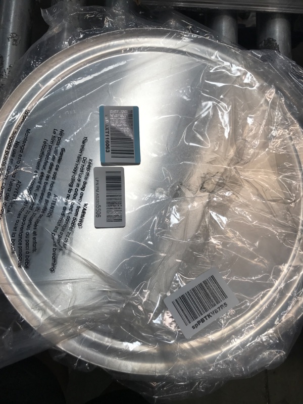 Photo 1 of American Metalcraft, inc. TP17 Wide-Rim Pan 17-Inch Pizza Pan