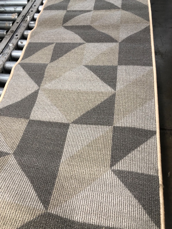 Photo 1 of Grey/Beige Patterned Ottoman Runner Rug 1 ft. 10 in. x 6 ft. 10in