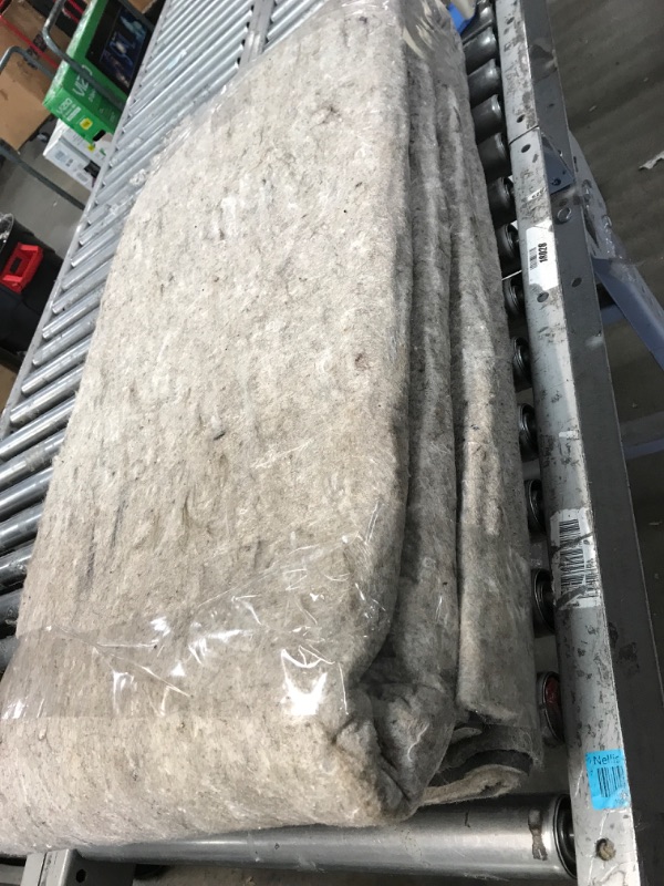 Photo 1 of 8X10FT UNDERLAYMENT RUG PAD 