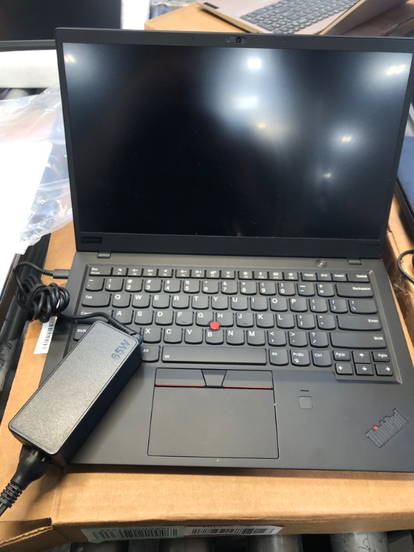 Photo 5 of lenovo thinkpad x1 CARBON 6 IN RENEWED 