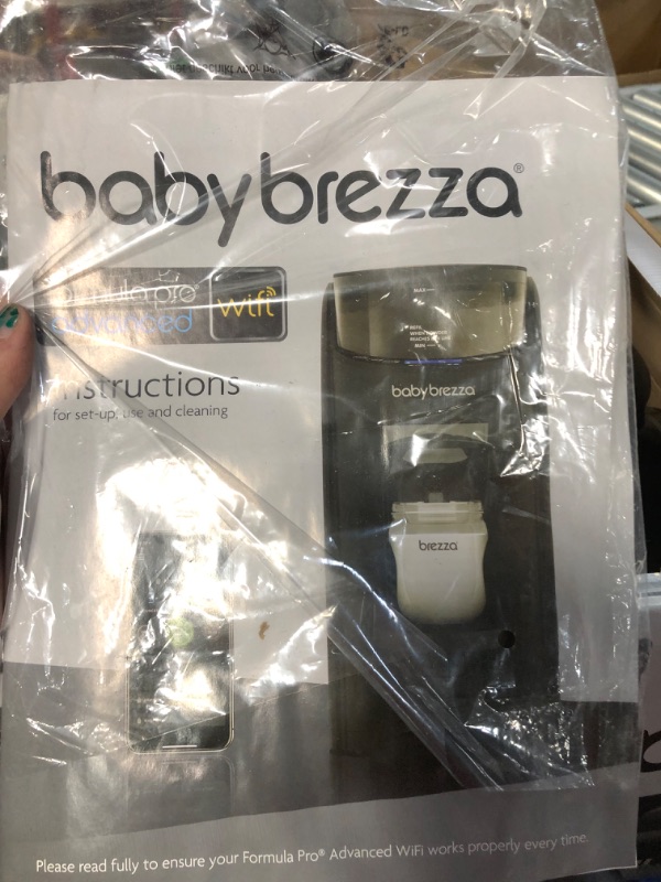 Photo 2 of Baby Brezza Formula Pro Mini Baby Formula Maker