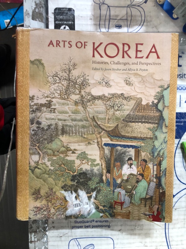 Photo 2 of (USED) Arts of Korea: Histories, Challenges, and Perspectives (David A. Cofrin Asian Art Manuscript Series)