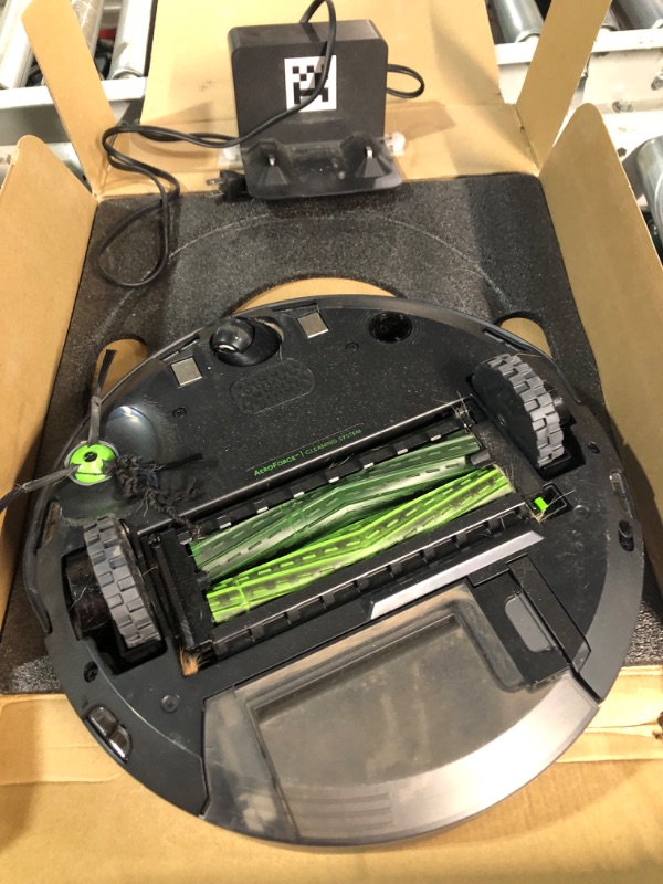 Photo 1 of **PARTS ONLY** iRobot® Roomba® j7 Wi-Fi® Connected Robot Vacuum - Identifies & avoids Obstacles, Works 