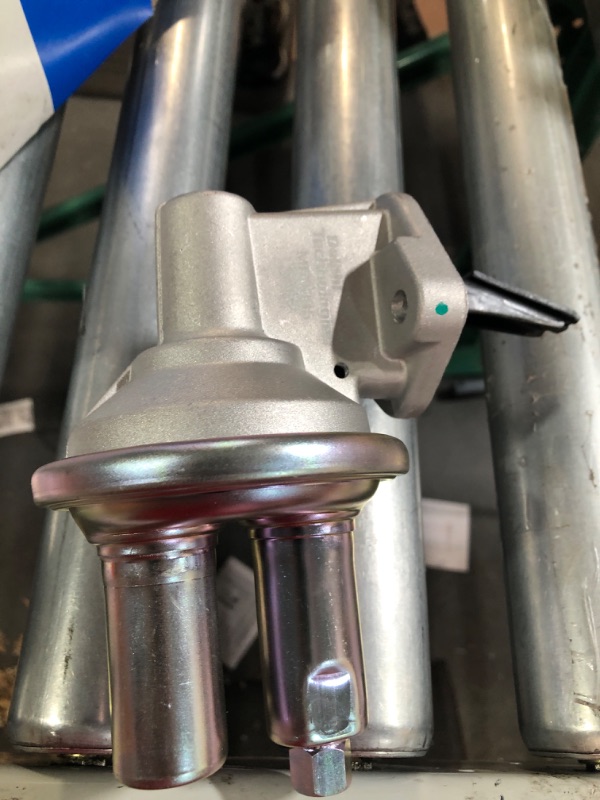Photo 1 of Delphi MF0095 Mechanical Fuel Pump