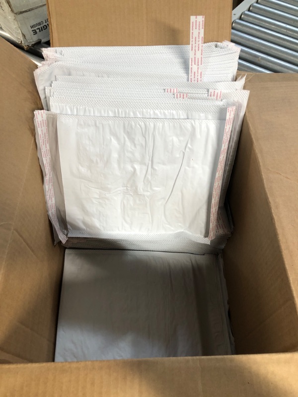 Photo 4 of **MISSING PARTS**StarBoxes Poly Bubble Mailer 8.25"x12" #2- , White 100 Count(Pack of 1)