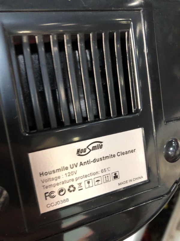 Photo 1 of ***USED AND DIRTY - POWERS ON - CAN'T TEST FURTHER***
Housmile Mattress Vacuum Cleaner, 