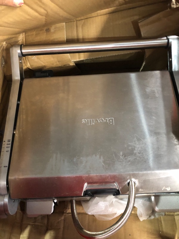 Photo 2 of * item used * scratched *
Breville Smart Grill