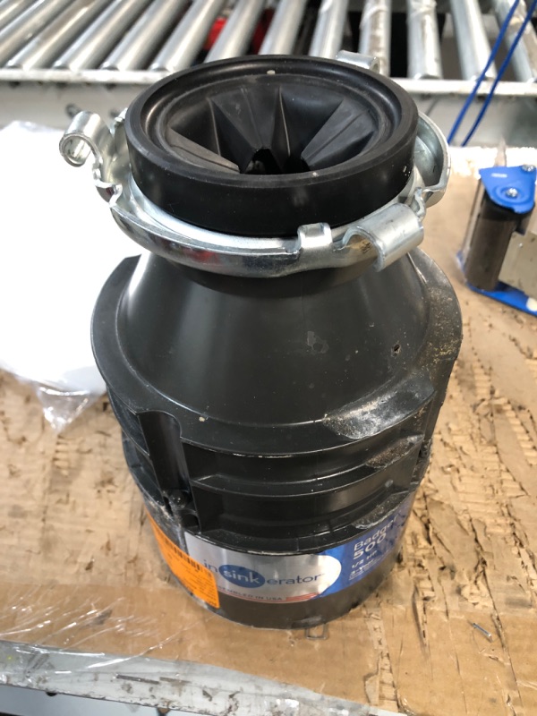 Photo 2 of [FOR PARTS, READ NOTES]
InSinkErator Badger 500 1/2 HP Continuous Feed Garbage Disposal
