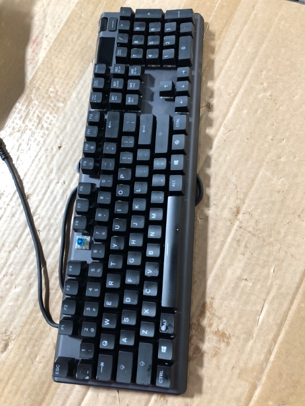 Photo 1 of SteelSeries Apex 5 TKL RGB Gaming Keyboard (NOT ABLE TO TEST)