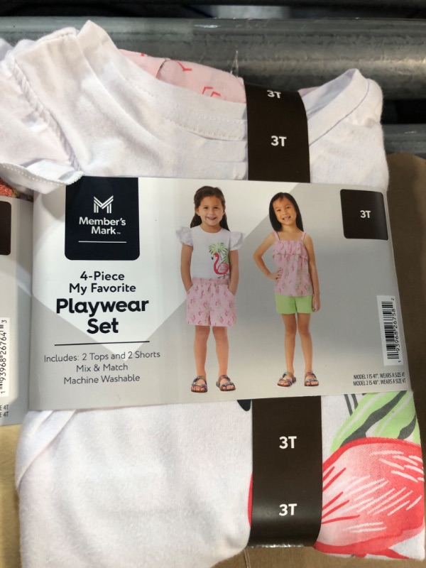 Photo 4 of 4-piece playwear 3T size clothing 2 pairs