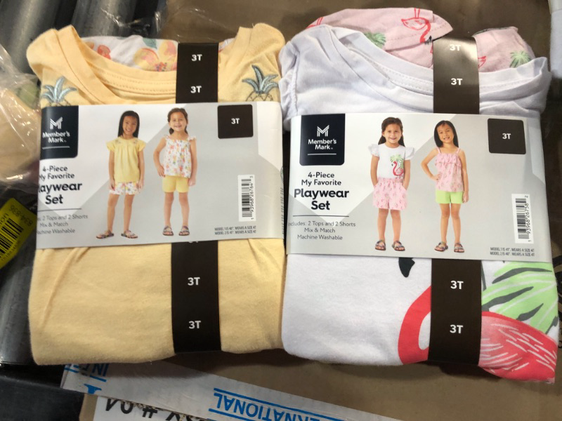 Photo 1 of 4-piece playwear 3T size clothing 2 pairs