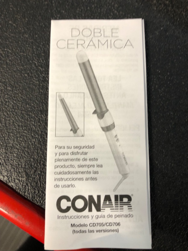 Photo 2 of * USED *  
Conair Double Ceramic 1-inch Curling Wand, Straight wand produces flawless waves White/Rose Gold 1-inch