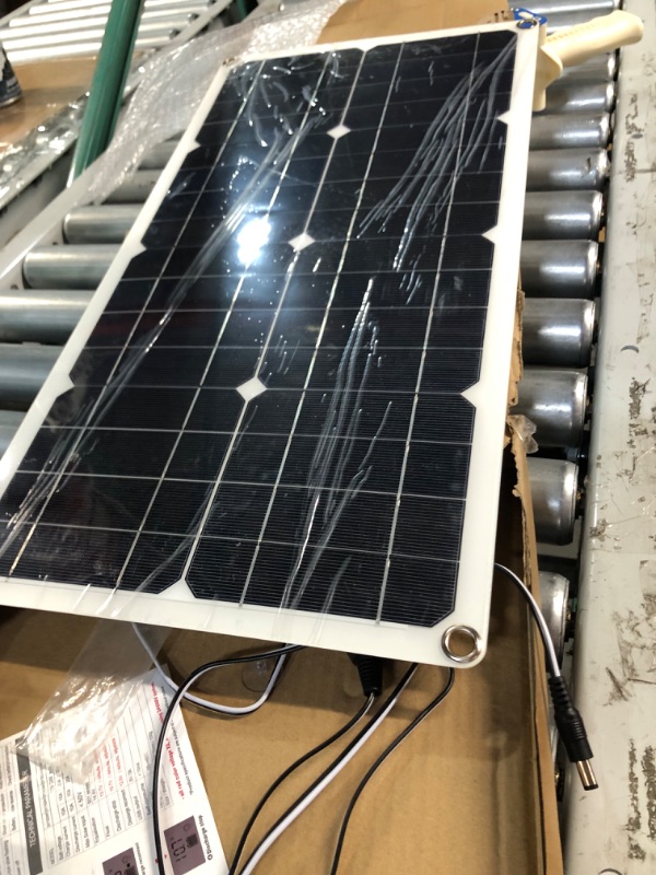 Photo 1 of Srum 250W Solar Panel Kit, 12V/24V Monocrystalline Solar Panel Battery Maintainer Charger with Waterproof 10A Solar Charge Controller