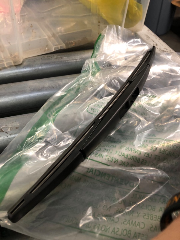 Photo 1 of Subaru Genuine SOA591R614-14" Rear Wiper Blade