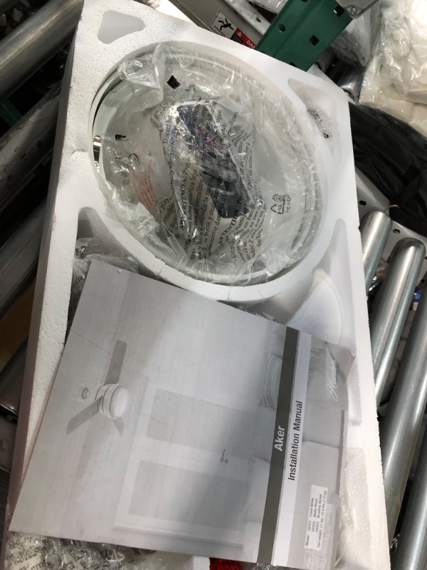 Photo 2 of **USED** Hunter Fan Company 59301 Aker Indoor with LED Light, Pull Chain Control, 36 Inch, White