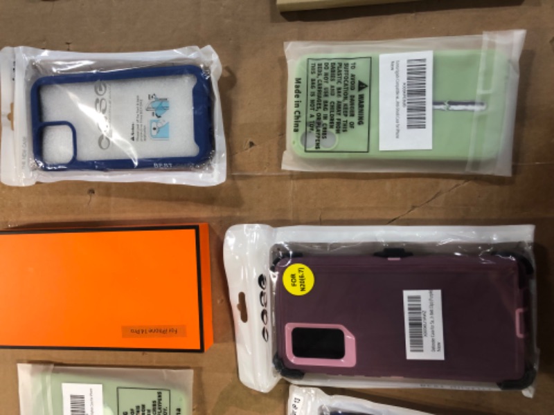 Photo 4 of NON-REFUNDABLE PHONE CASES AND SCREENPROTECTOR BUNDLE