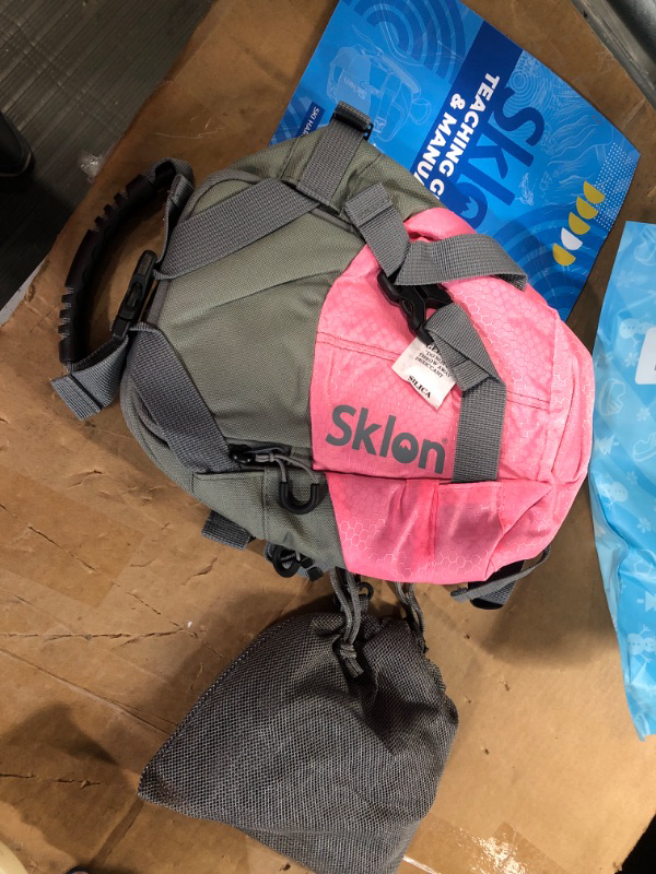 Photo 2 of * used item *
Sklon Ski and Snowboard Harness Trainer Backpack for Kids - Teach Your Child The Fundamentals of Skiing and Snowboarding Pink Snowflake