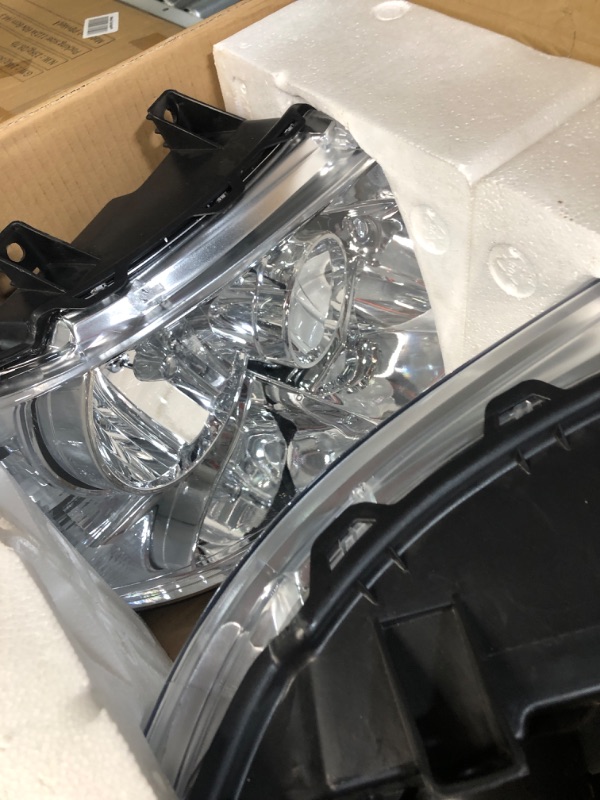 Photo 3 of AUTOSAVER88 Headlights Assembly LED DRL