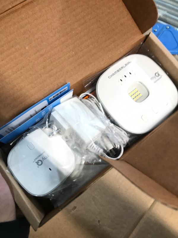 Photo 3 of myQ Chamberlain Smart Garage Control - Wireless Garage Hub and Sensor with Wifi (White)
