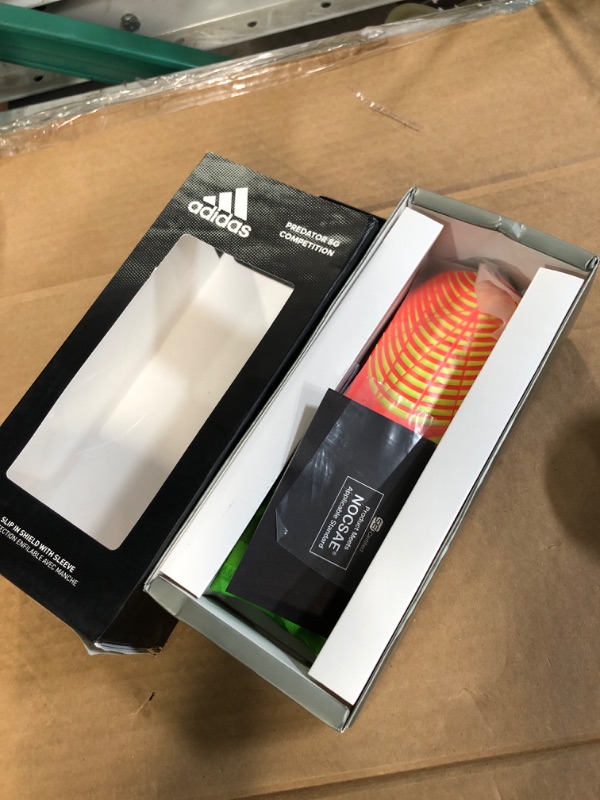 Photo 1 of Adidas PREDATOR COMPETITION SHIN GUARDS EXTRA SMALL

