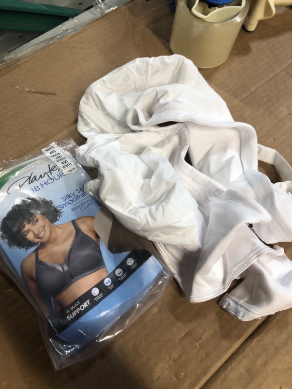 Photo 2 of Playtex Full Figure 18 Hour Sleek & Smooth Wireless Bra 4803, Online Only