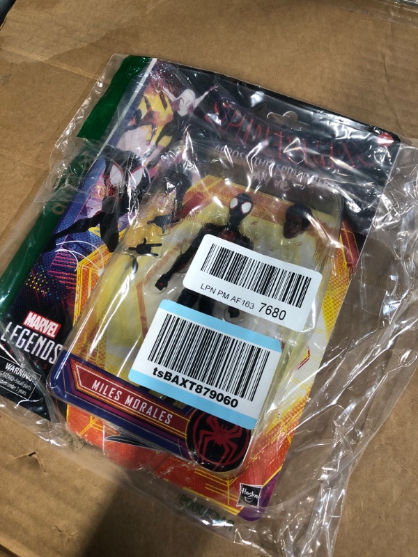 Photo 2 of Spider-Man Marvel Legends Series Across The Spider-Verse Miles Morales 6-inch Action Figure Toy, 3 Accessories