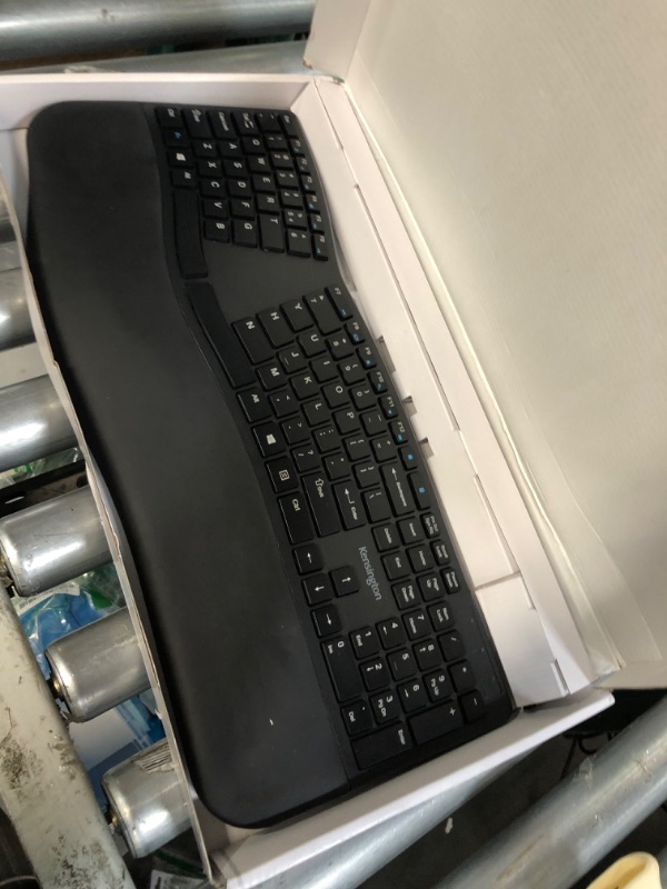 Photo 2 of Pro Fit Ergo K75401US Wireless Keyboard