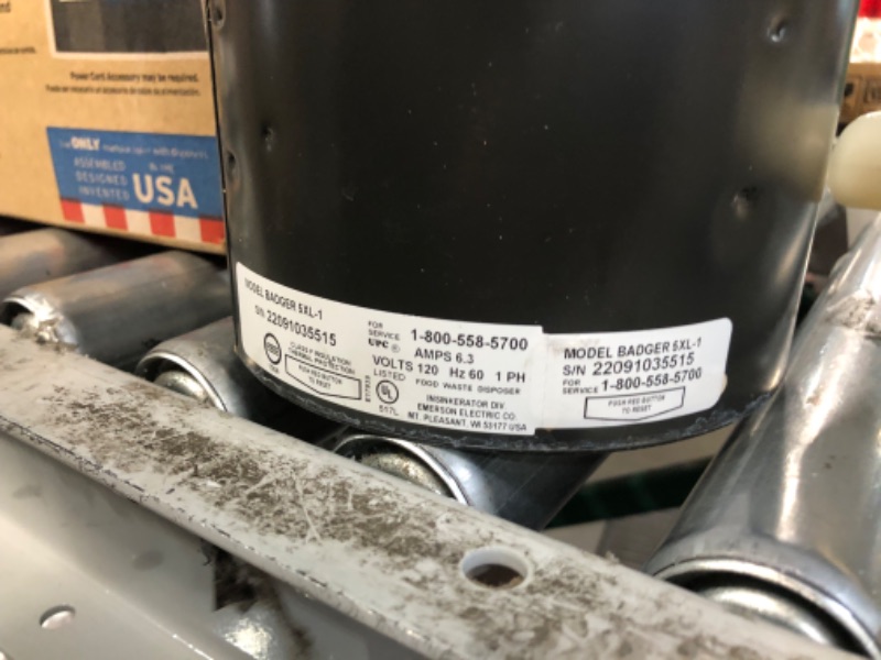 Photo 1 of *FOR PARTS ONLY* Insinkerator Badger 5XL Corded 1/2-HP