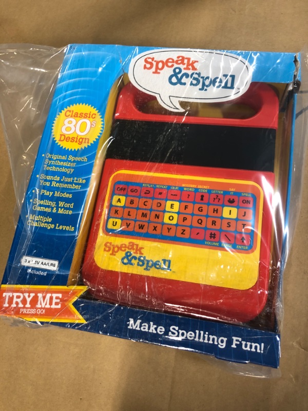 Photo 2 of * item damaged *
Basic Fun Speak & Spell Electronic Game