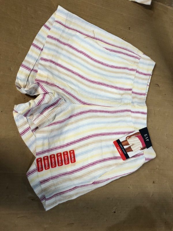 Photo 3 of Gap Ladies Linen Pull On Elastic Waistband Short (Dotted Sun Stripe, XS) 
