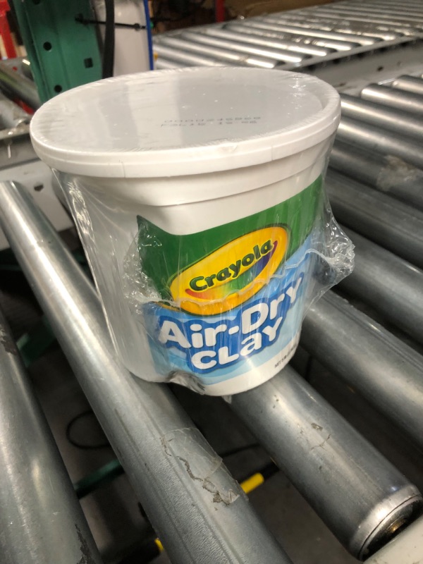 Photo 3 of Crayola Air Dry Clay for Kids, Natural White Modeling Clay, 5 Lb Bucket [Amazon Exclusive]