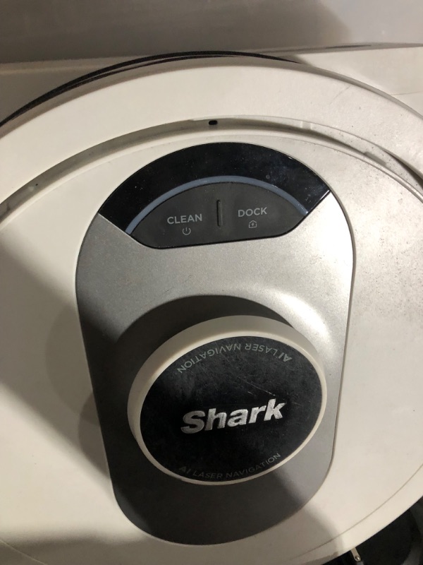 Photo 6 of [FOR PARTS, READ NOTES]
Shark AV2511AE AI Ultra Robot Vacuum, 