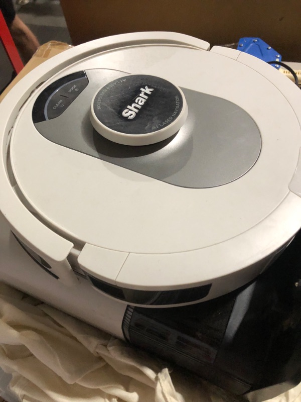 Photo 5 of [FOR PARTS, READ NOTES]
Shark AV2511AE AI Ultra Robot Vacuum, 