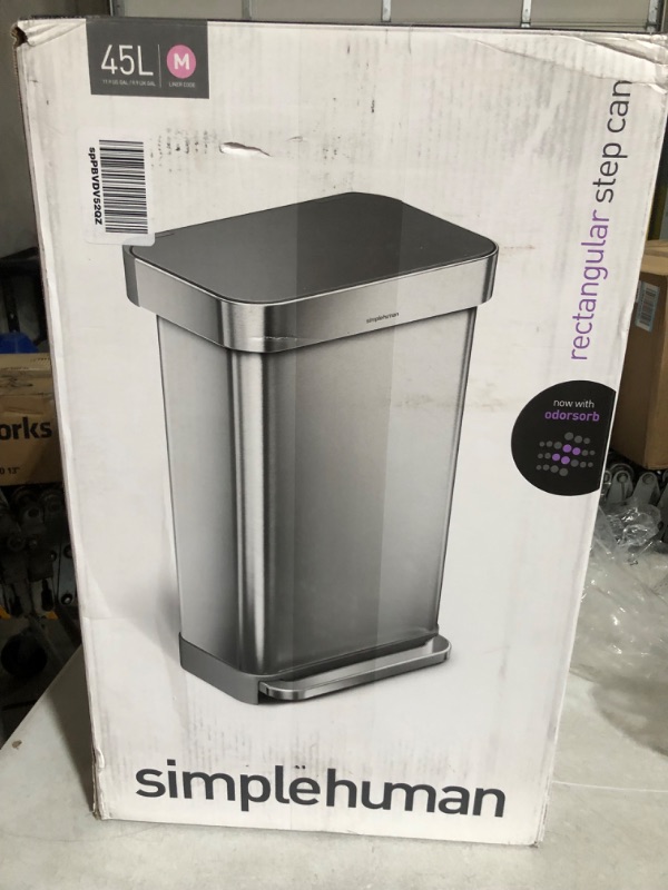 Photo 2 of ***USED - SEE PICTURES***
simplehuman 45 Liter / 12 Gallon Liter Rectangular Hands-Free Kitchen Step Trash Can