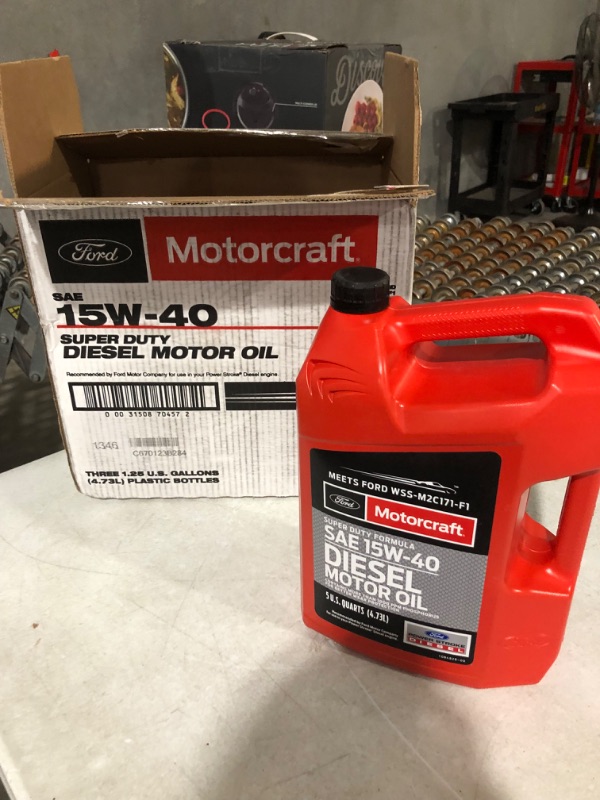 Photo 3 of Ford MOTORCRAFT XO-15W40-5Q3SD SAE 1 5 Quart