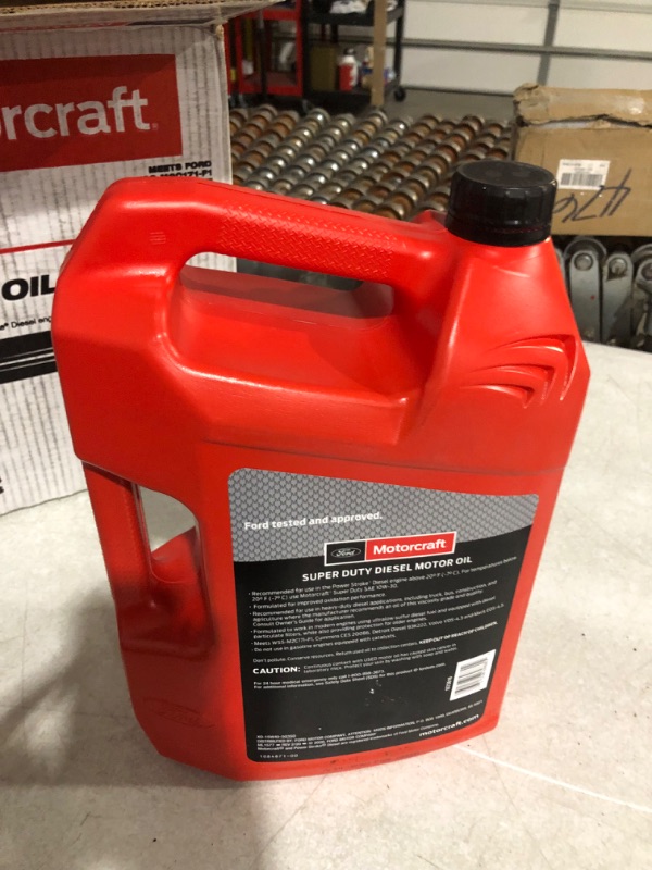 Photo 2 of Ford MOTORCRAFT XO-15W40-5Q3SD SAE 1 5 Quart