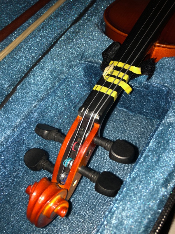 Photo 5 of (READ FULL POST) Cremona SV-75 Premier Novice Series Violin Outfit for ages 5-6 