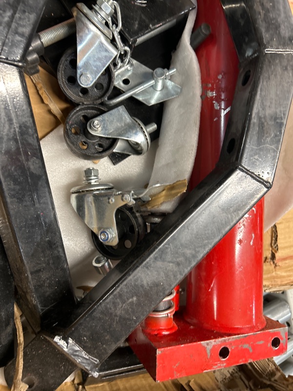 Photo 4 of ***USED - SCRATCHED AND DIRTY - SEE PICTURES - LIKELY MISSING PARTS - UNABLE TO VERIFY FUNCTIONALITY***
VEVOR Transmission Jack, 1322 LBS .6 TON Hydraulic Telescopic Jack, Floor Jack Stand with Foot Pedal and 360° Swivel Wheel