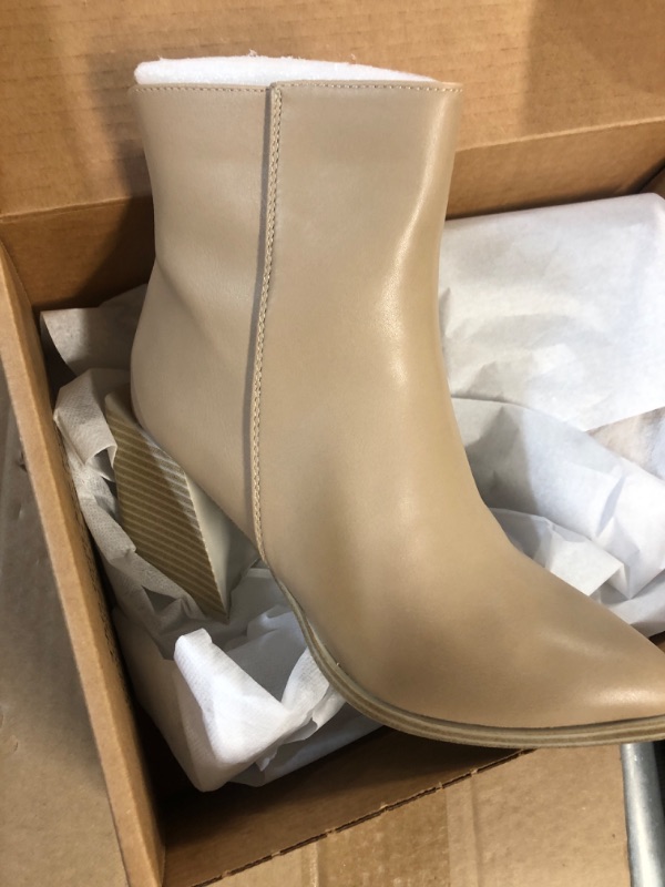 Photo 1 of Coutgo Womens Ankle Boots Pointed Toe Back Zipper Slip on 5.5