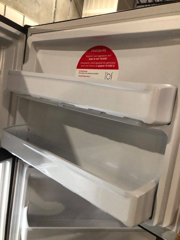 Photo 5 of Frigidaire 18.3 Cu. Ft. Top Freezer Refrigerator