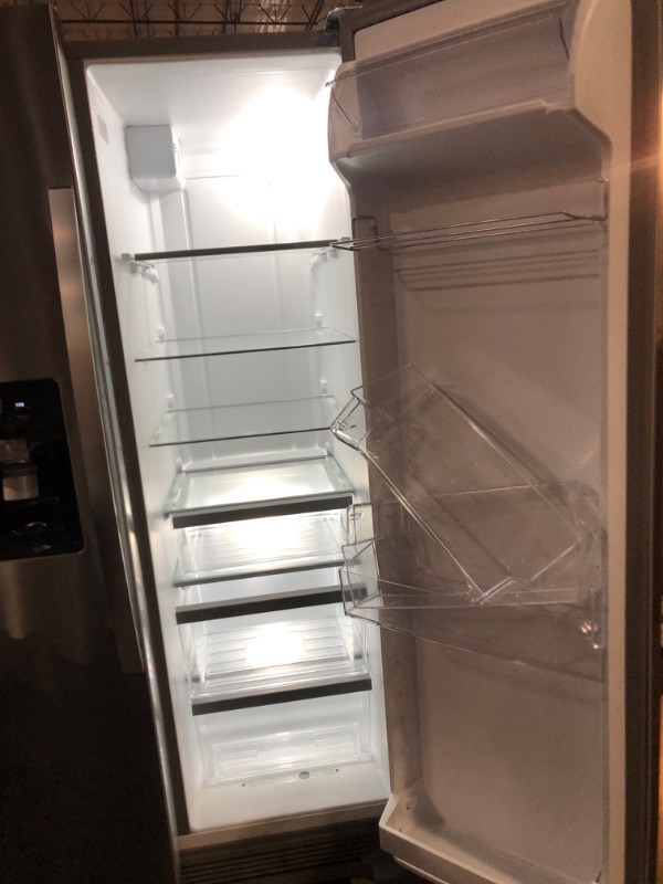 Photo 10 of 36-inch Wide Side-by-Side Refrigerator - 25 cu. ft.