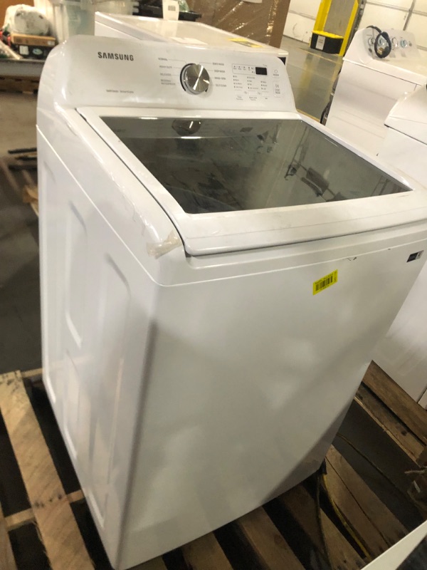 Photo 2 of 4.5 cu. ft. Top Load Washer with Vibration Reduction Technology+ in White