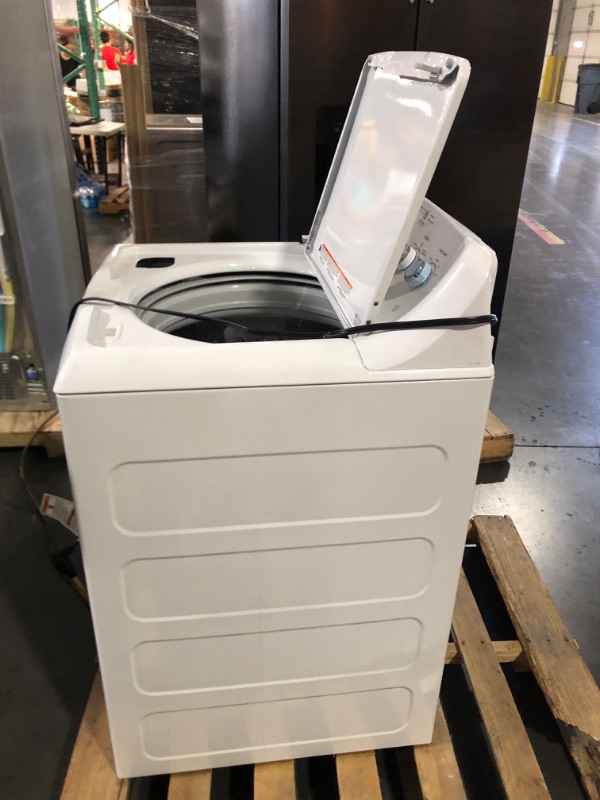 Photo 2 of GE® 4.5 cu. ft. Capacity Washer with Stainless Steel Basket