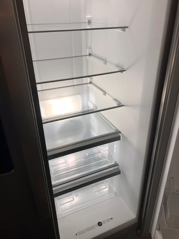Photo 8 of Whirlpool 24.6-cu ft Side-by-Side Refrigerator with Ice Maker