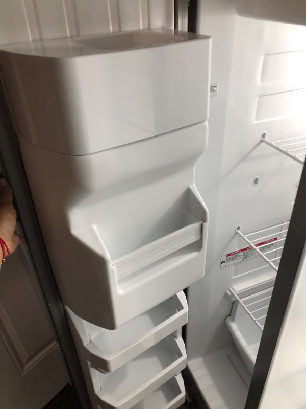 Photo 11 of Whirlpool 24.6-cu ft Side-by-Side Refrigerator with Ice Maker
