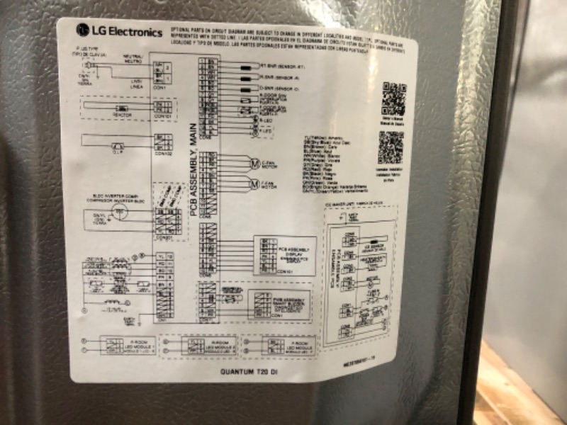 Photo 13 of **TESTED POWERS ON** UNABLE TO TEST FULLY  LG 20 cu. ft. Top Freezer Refrigerator