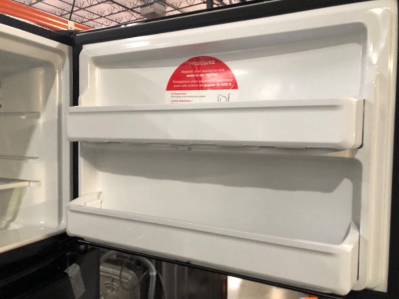 Photo 8 of Frigidaire 18.3 Cu. Ft. Top Freezer Refrigerator*COOLS*